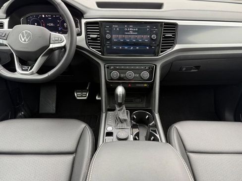 Certified 2023 Volkswagen Atlas SEL R-Line AWD/4WD image 11