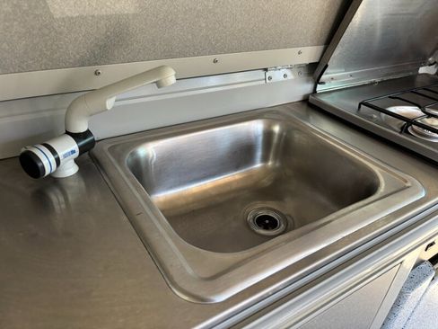 Used 2000 Volkswagen Eurovan MV image 19