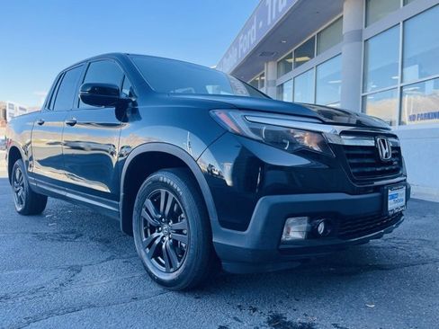 Used 2019 Honda Ridgeline Sport image 3