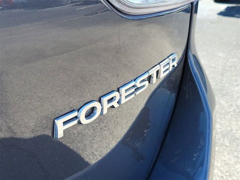 Certified 2023 Subaru Forester Premium image 6