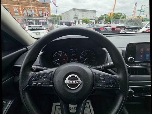 Used 2023 Nissan Altima 2.5 S image 26