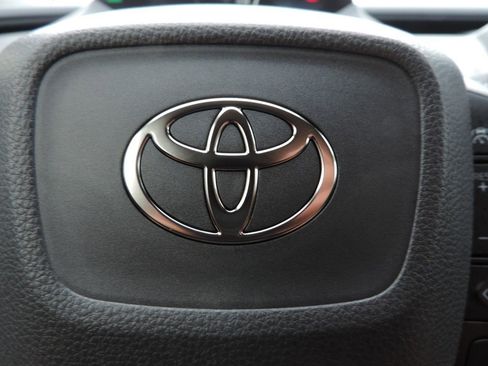 Used 2026 Toyota Prius LE FWD image 24