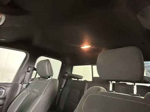 Used 2022 RAM 1500 Big Horn AWD/4WD image 13