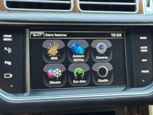 Used 2015 Land Rover Range Rover Supercharged AWD/4WD image 38