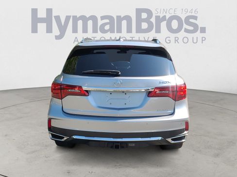 Used 2017 Acura MDX SH-AWD w/ Advance Package image 4