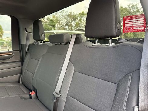 Used 2024 Chevrolet Silverado 2500 LT image 16