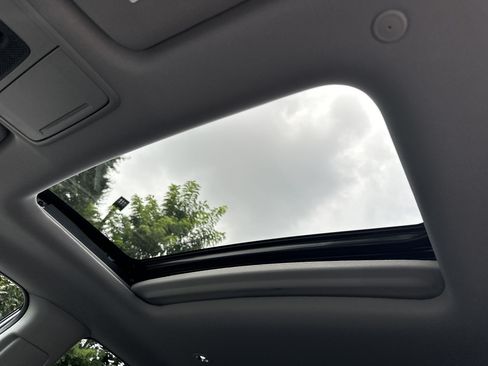 Certified 2025 Acura ADX FWD image 36