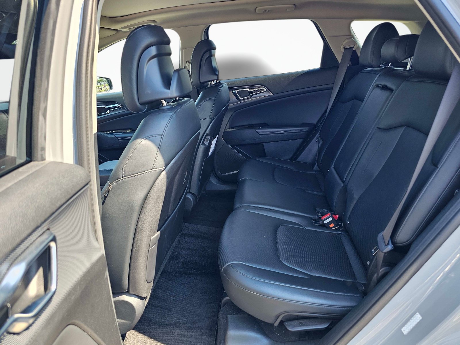 Certified 2023 Kia Sportage SX FWD image 34