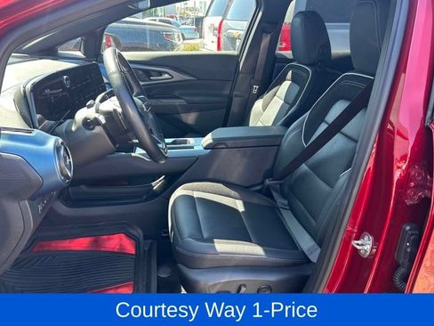 Used 2024 Chevrolet Equinox EV LT w/ Active Safety Package 3 FWD image 6