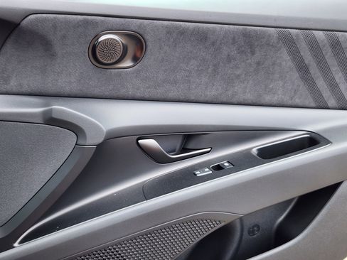 New 2025 Hyundai Elantra N image 14