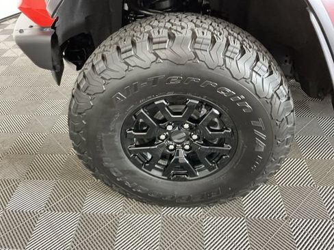 Used 2023 Ford Bronco Raptor AWD/4WD image 32
