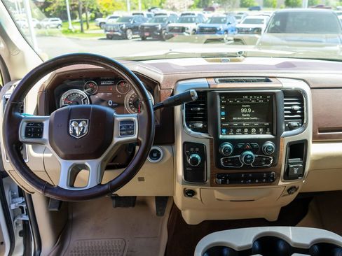 Used 2017 RAM 2500 Laramie AWD/4WD image 13
