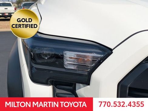 Certified 2025 Toyota Tacoma TRD Off-Road image 10