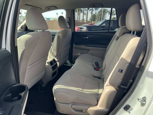 Certified 2018 Honda Pilot EX image 21