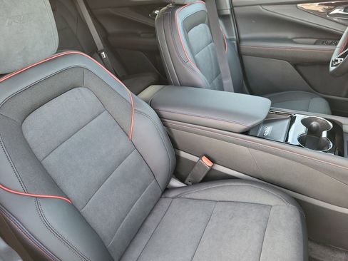 New 2026 Chevrolet Blazer EV RS image 28