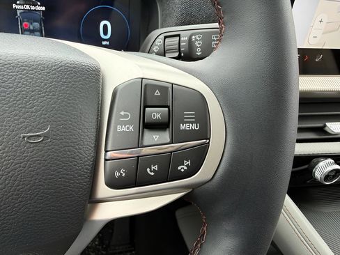 New 2026 Ford Explorer Active AWD/4WD image 22