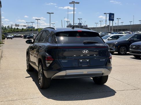 New 2026 Hyundai Kona SEL Premium AWD/4WD image 7