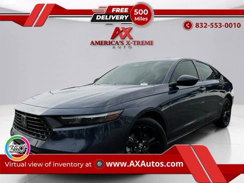 Used 2025 Honda Accord SE image 1