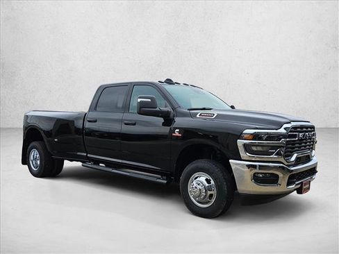 New 2026 RAM 3500 Tradesman AWD/4WD image 7