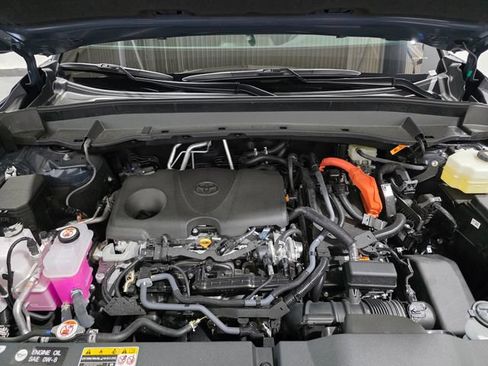 Used 2025 Toyota Grand Highlander AWD Hybrid image 26