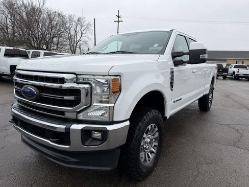 Used 2020 Ford F250 Lariat w/ Lariat Ultimate Package image 4
