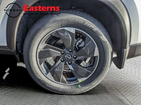 New 2026 Nissan Rogue SV w/ Cold Weather Package image 10