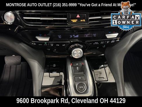 Used 2023 Acura MDX SH-AWD w/ Technology Package image 25