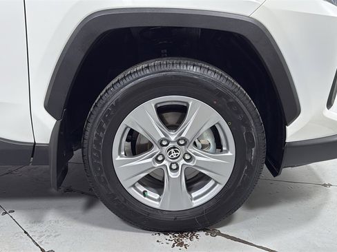 Certified 2025 Toyota RAV4 XLE image 21