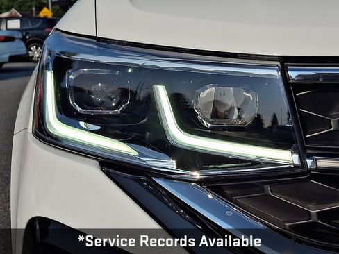 Used 2022 Volkswagen Taos SEL AWD/4WD image 11