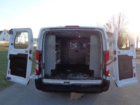 Used 2015 Ford Transit 150 150 3dr SWB Low Roof Cargo Van image 5