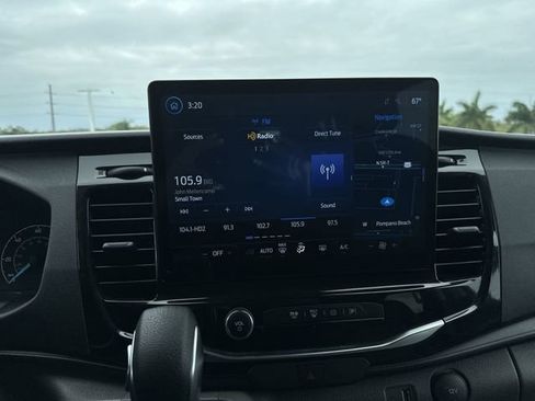 Used 2024 Ford Transit 350 XLT image 25