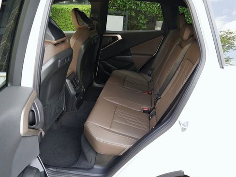 New 2025 BMW X3 xDrive30i w/ Convenience Package image 24