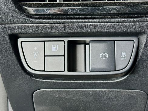 Used 2023 Kia EV6 Light image 17