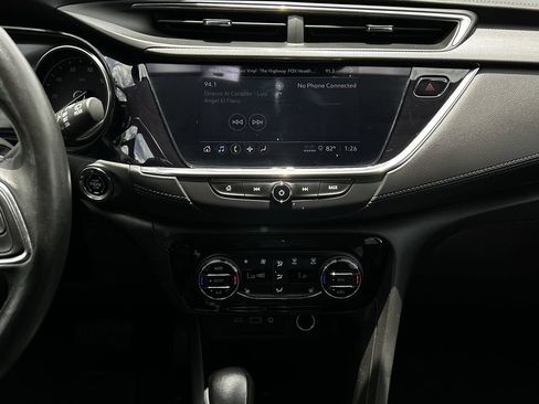 Used 2023 Buick Encore GX Essence w/ Experience Buick Package FWD image 17