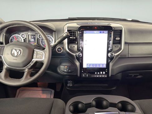 Used 2025 RAM 2500 Big Horn AWD/4WD image 20