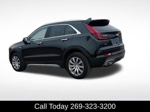 Used 2021 Cadillac XT4 Premium Luxury w/ Cold Weather Package image 6