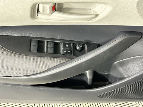 Used 2024 Toyota Corolla LE FWD image 14