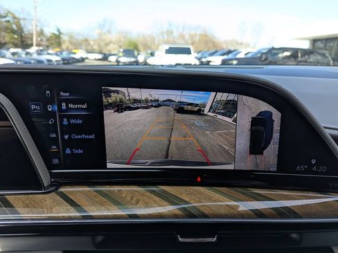 Used 2022 Cadillac Escalade Premium Luxury Platinum AWD/4WD image 22