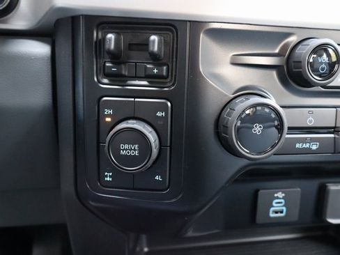 New 2026 Ford F350 XL w/ XL Chrome Package image 27