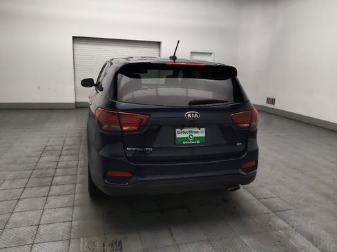 Used 2020 Kia Sorento LX FWD image 6
