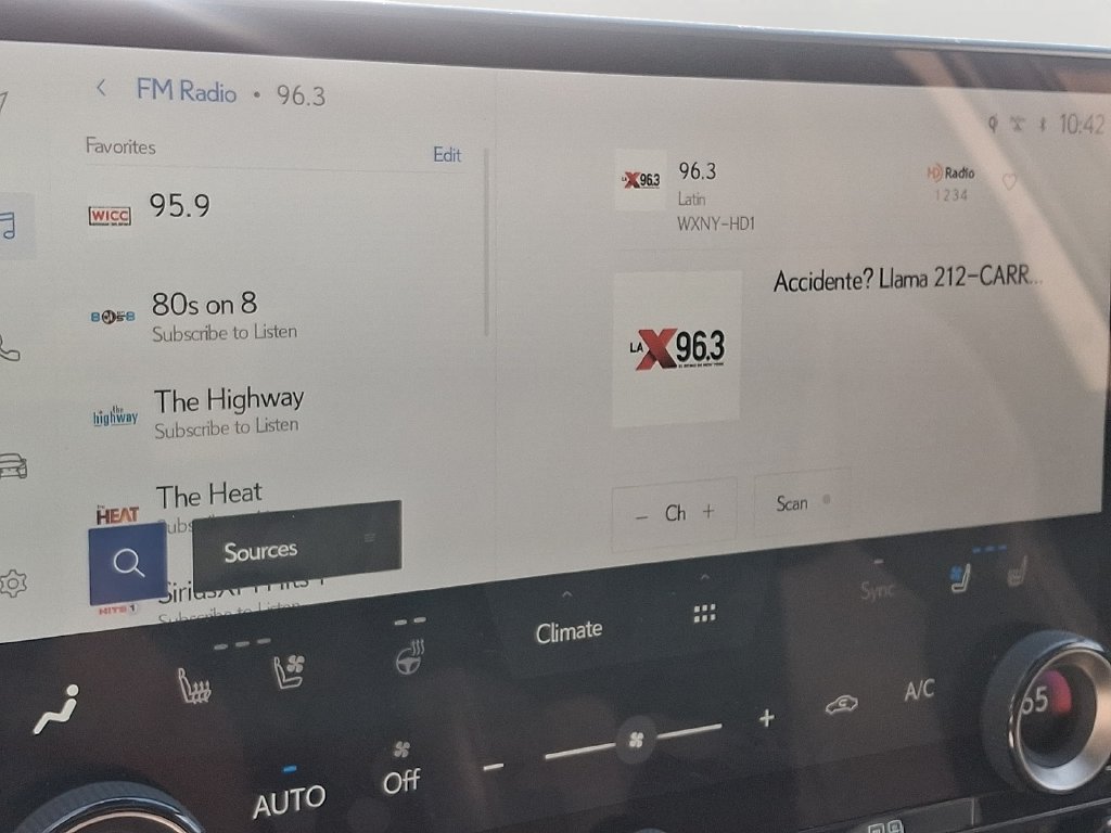 Certified 2025 Lexus NX 350 AWD w/ Accessory Package (K3) image 19