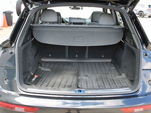 Used 2022 Audi SQ5 Premium Plus w/ Premium Plus Package image 31