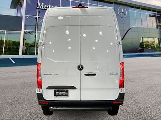 Used 2025 Mercedes-Benz Sprinter 2500 video 4