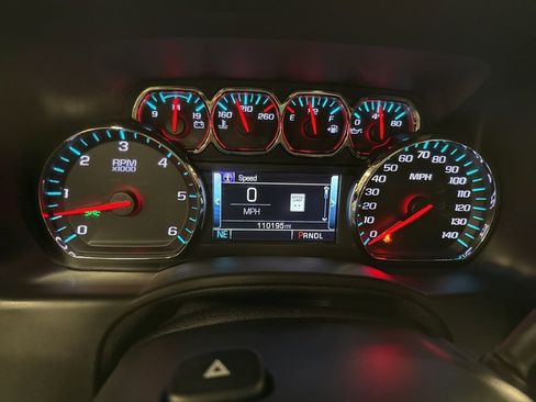 Used 2018 GMC Yukon SLT w/ Open Road Package image 18