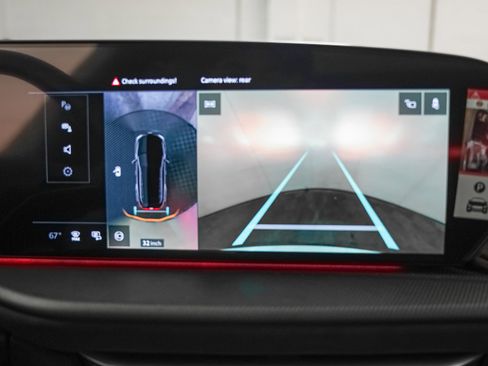 New 2025 Audi SQ5 Premium Plus image 20