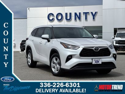 Used 2024 Toyota Highlander LE