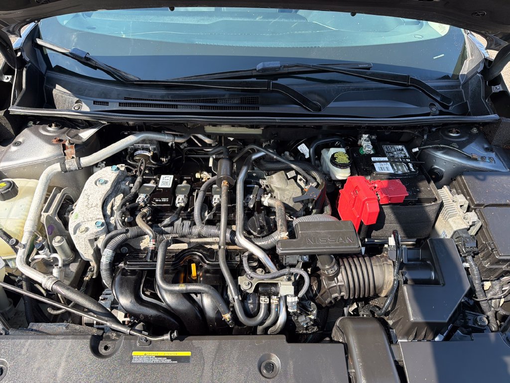 Used 2021 Nissan Sentra SR FWD image 11