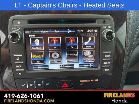 Used 2017 Chevrolet Traverse LT w/ Style and Technology Package FWD image 19
