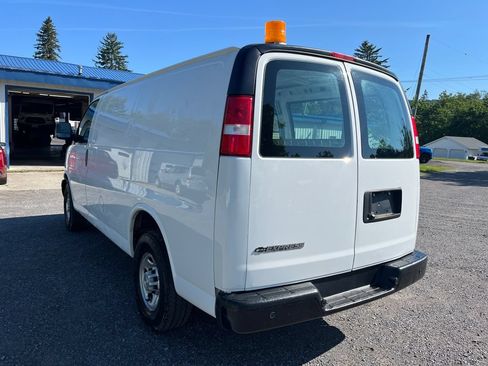 Used 2020 Chevrolet Express 2500 w/ Driver Convenience Package RWD image 14
