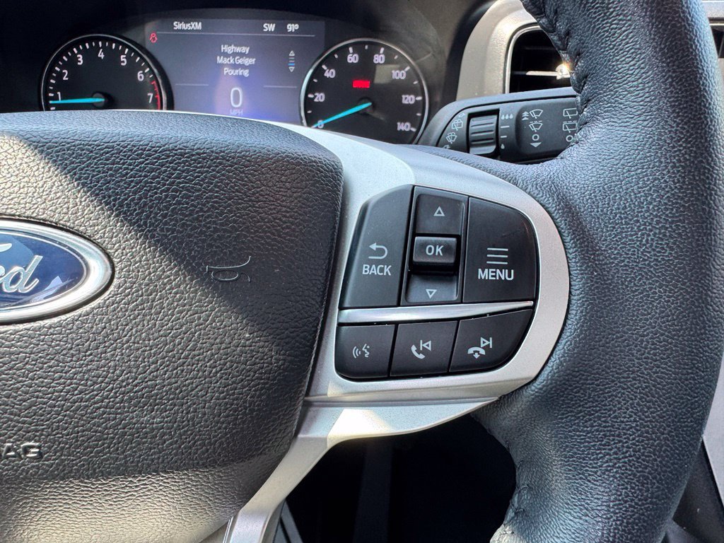 Used 2023 Ford Explorer XLT w/ Equipment Group 202A AWD/4WD image 23